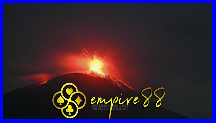 Gunung Ile Lewotolok Naik Statusnya Menjadi Siaga