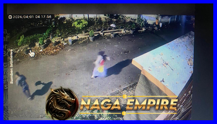 CCTV Rekam Aksi Dilakukan Begal Bersenjata Di Cimahi